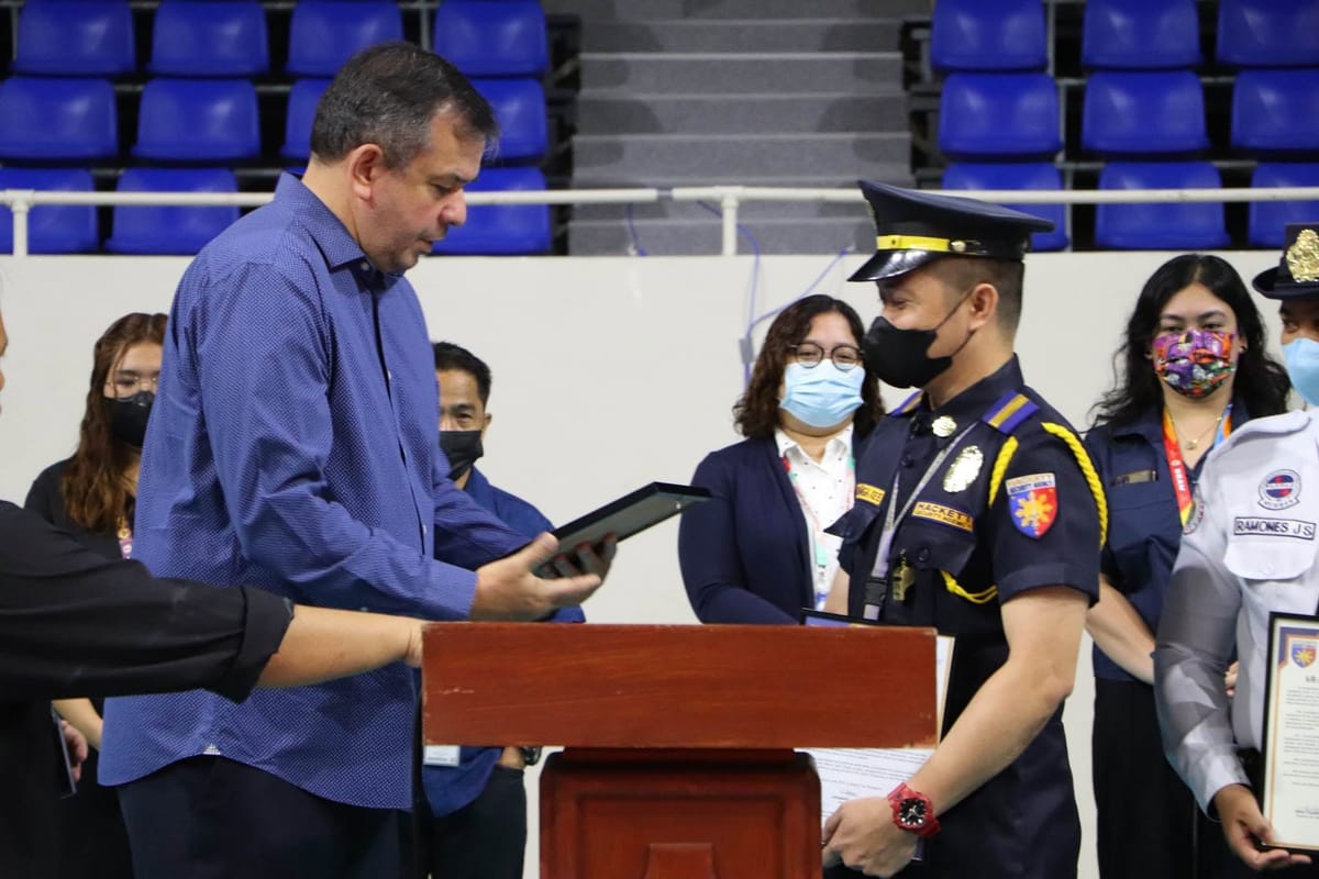 Hackett Security guards awarded for exemplary performance of duty